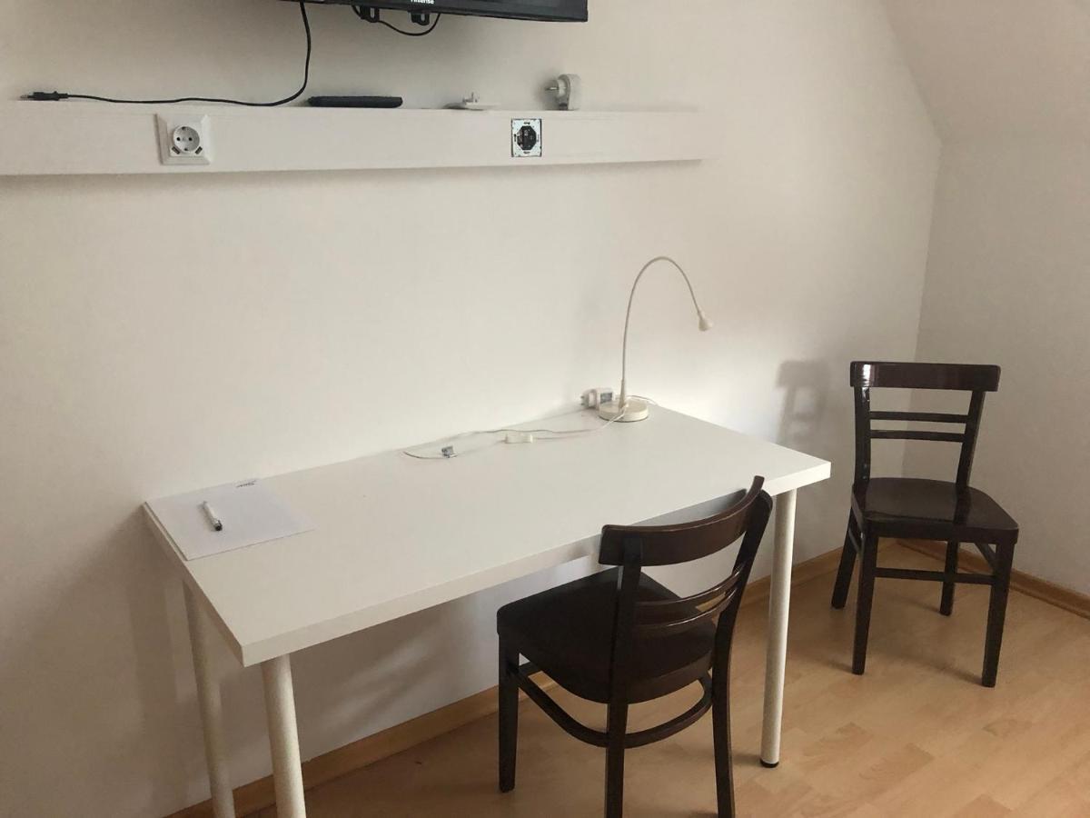 Mf City Apartment Korneuburg Kültér fotó